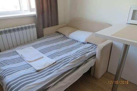 Smart-House Smart Kvartira S Kukhnei Vozle Metro. เคียฟ ภายนอก รูปภาพ